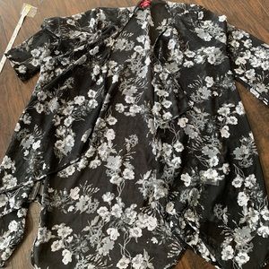 Bongo Black & White Sheer Print Kimono